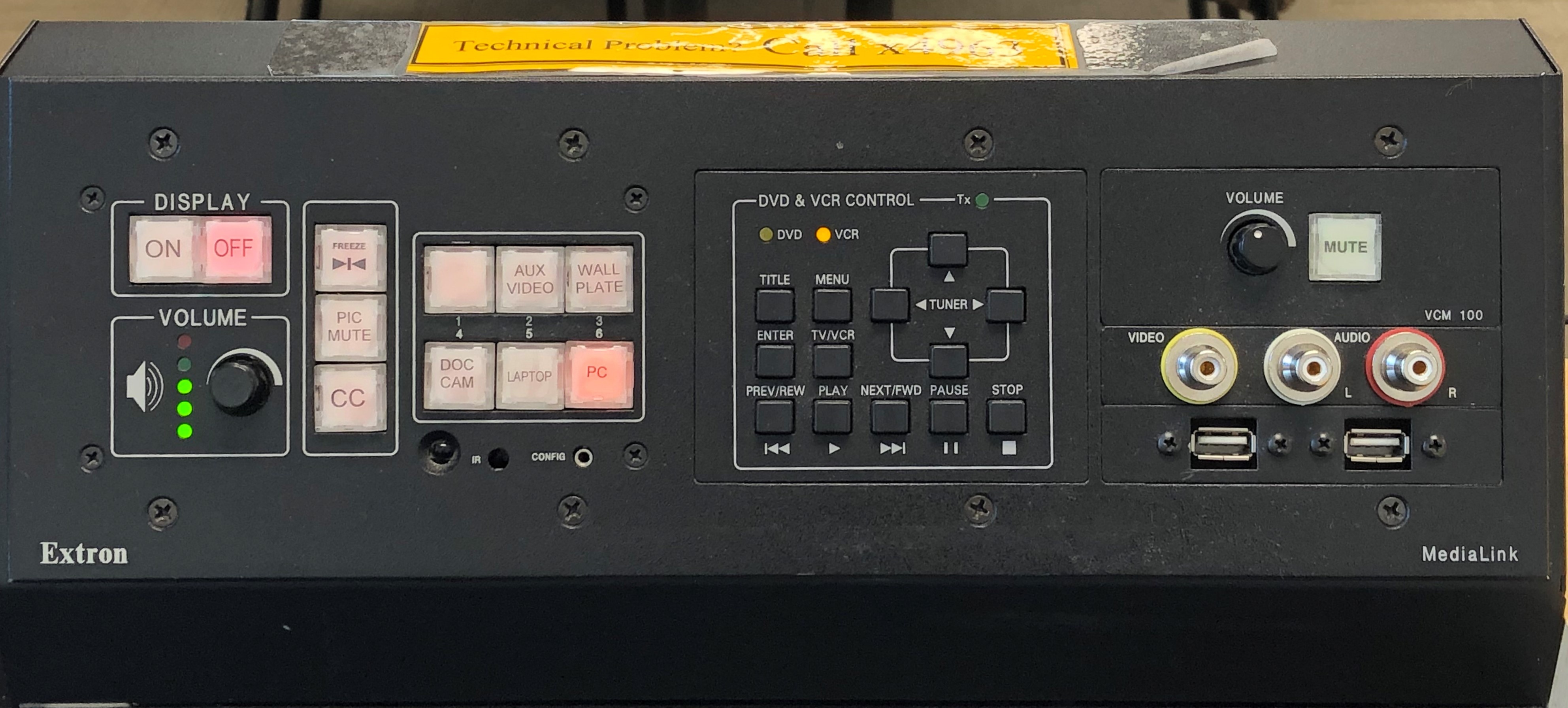 Extron Panel.jpg